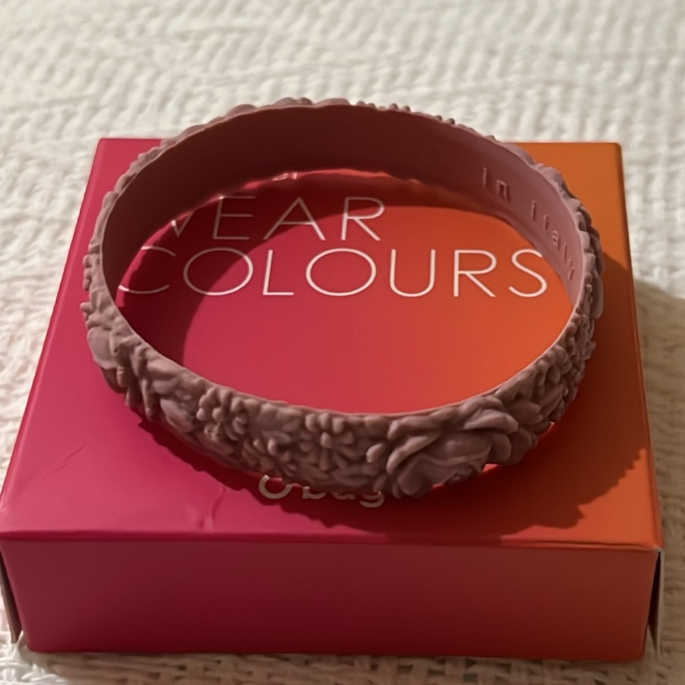 O bracelet flower